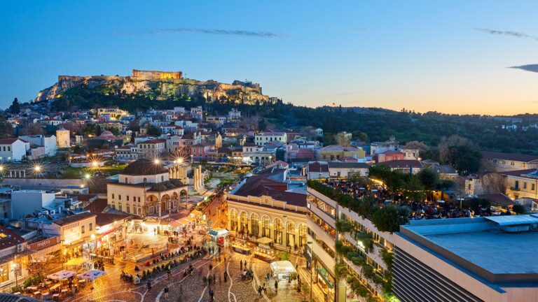 travel-athens-panorama-credit-istock